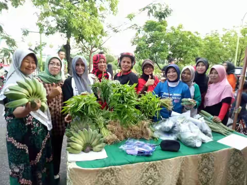 Dinas Pertanian dan Hortikultura Pinrang Gelar Pasar Tani di Kawasan Car Free Day