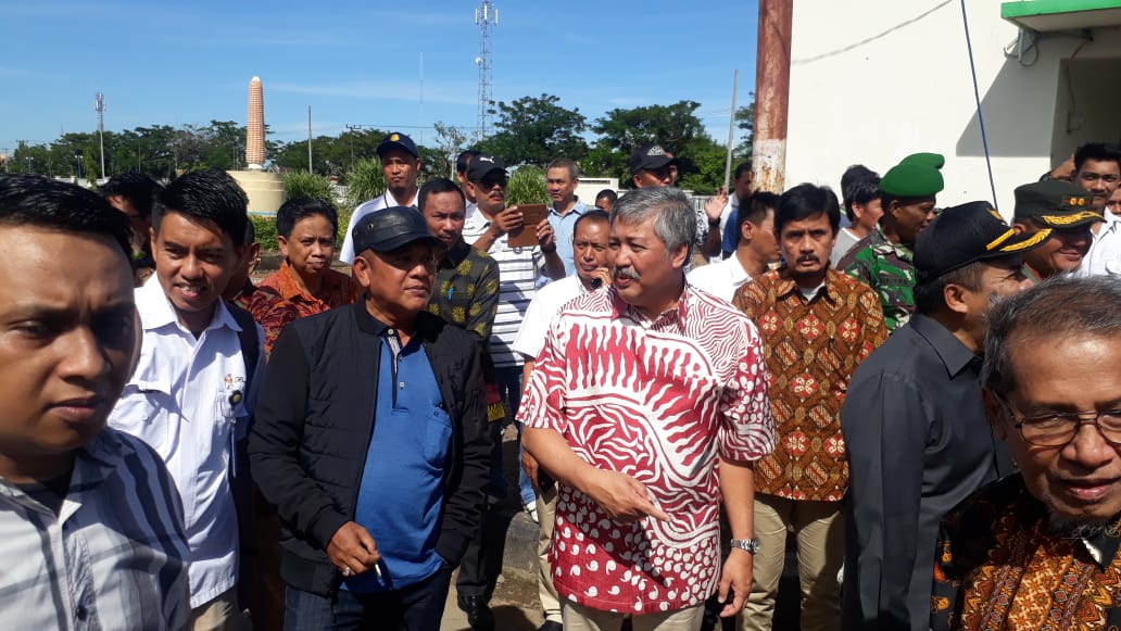 Bupati Pinrang Hadiri Penyerahan Bantuan Menteri Pertanian Untuk Korban Banjir