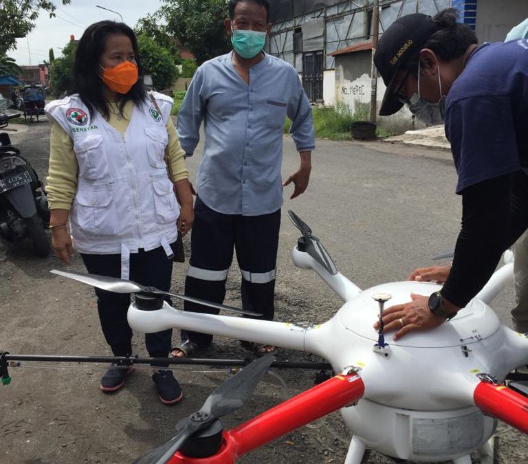 Pemkab Pinrang Semprot Disinfektan Menggunakan Drone