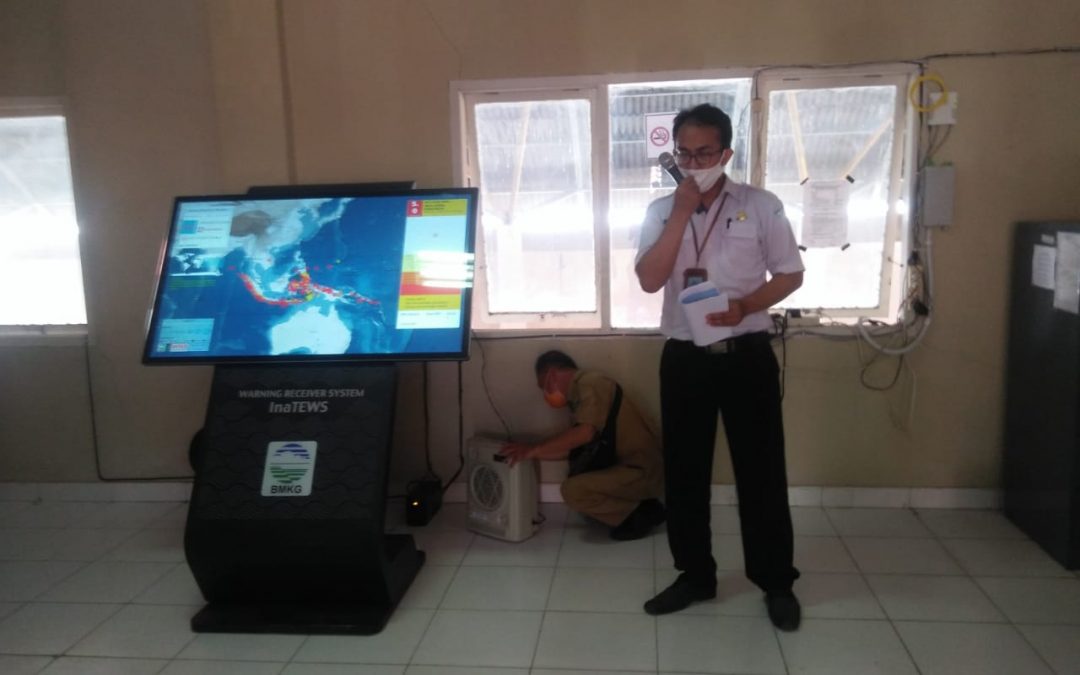Balai Besar Metorologi, Klimatologi dan Geofisika Wilayah IV Makassar Pasang Detector Gempa di Pinrang