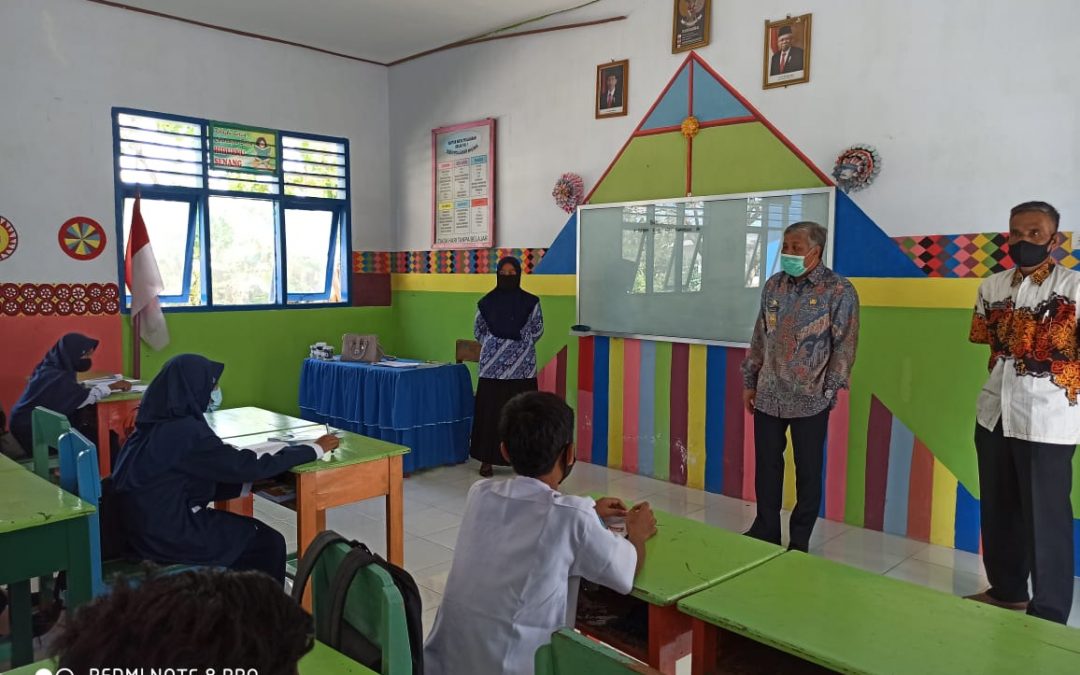 Bupati Pinrang Inspeksi Kegiatan Belajar Mengajar di Era Normal Baru