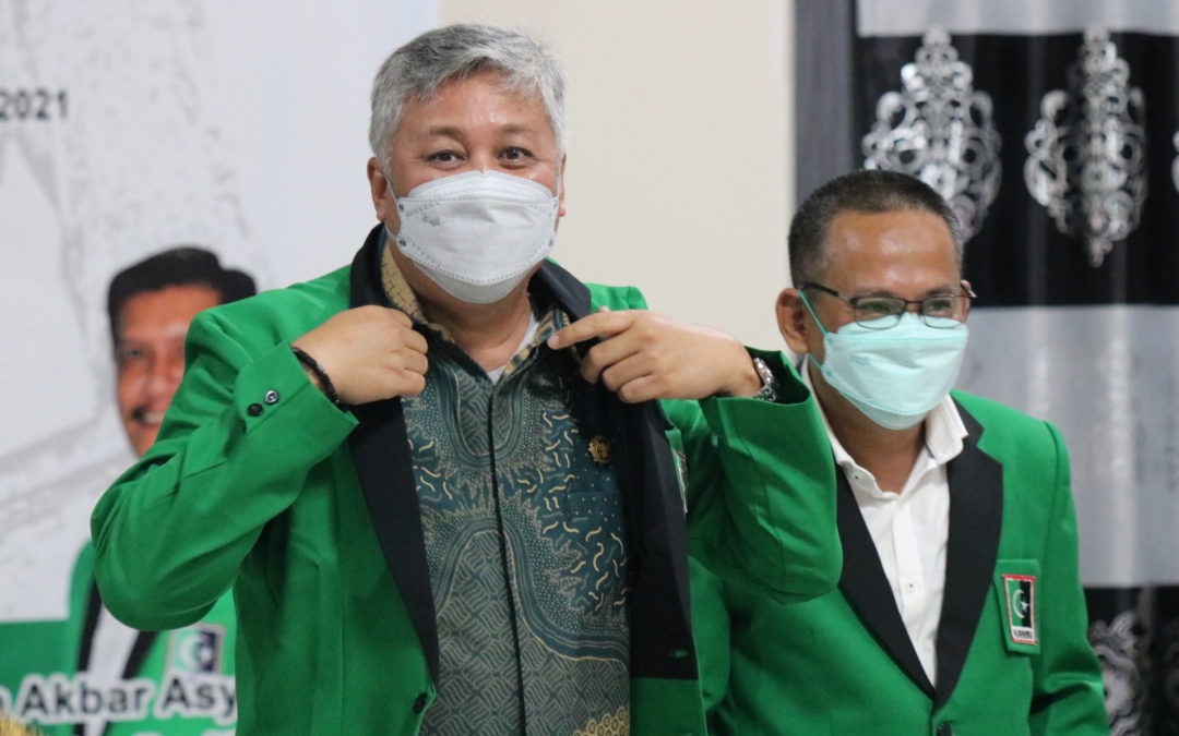 Bupati Pinrang Didaulat Menjadi Anggota Kehormatan MD KAHMI Pinrang