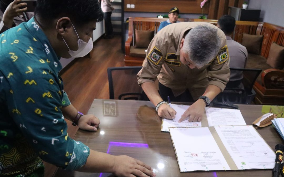 Pemkab Pinrang dan Polres Pinrang Bangun Kerjasama Pemanfaatan TI