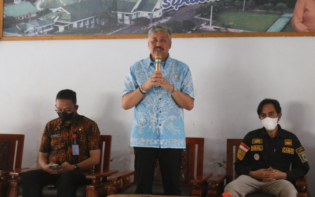 PAD Sektor PBB-P2 Meningkat, Bupati Pinrang Apresiasi Kepala Lingkungan dan Dusun