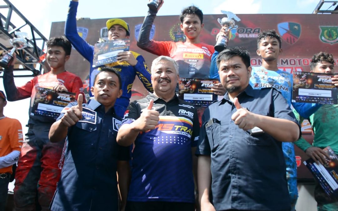 Bupati Pinrang Hadiri Kejurnas Motocross Seri 3