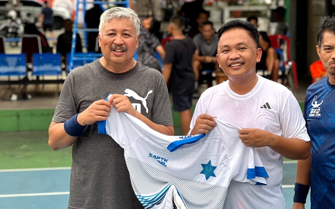 Bupati Pinrang dan Bantaeng Tanding Persahabatan Tennis