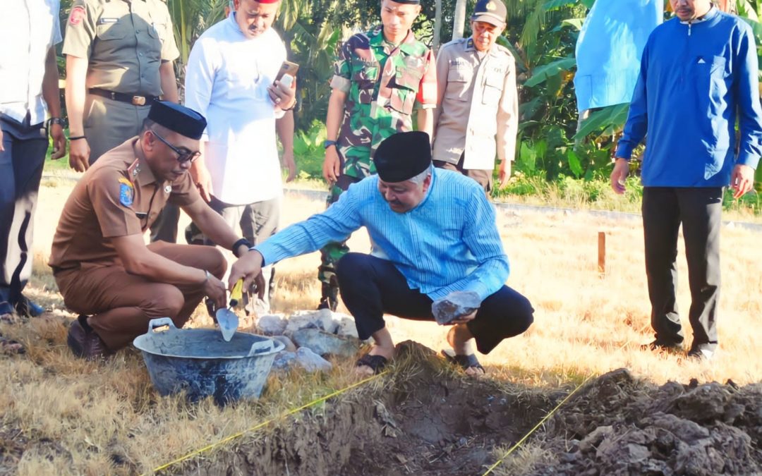 Bupati Pinrang Letakkan Batu Pertama Pembangunan Rumah Tahfidz