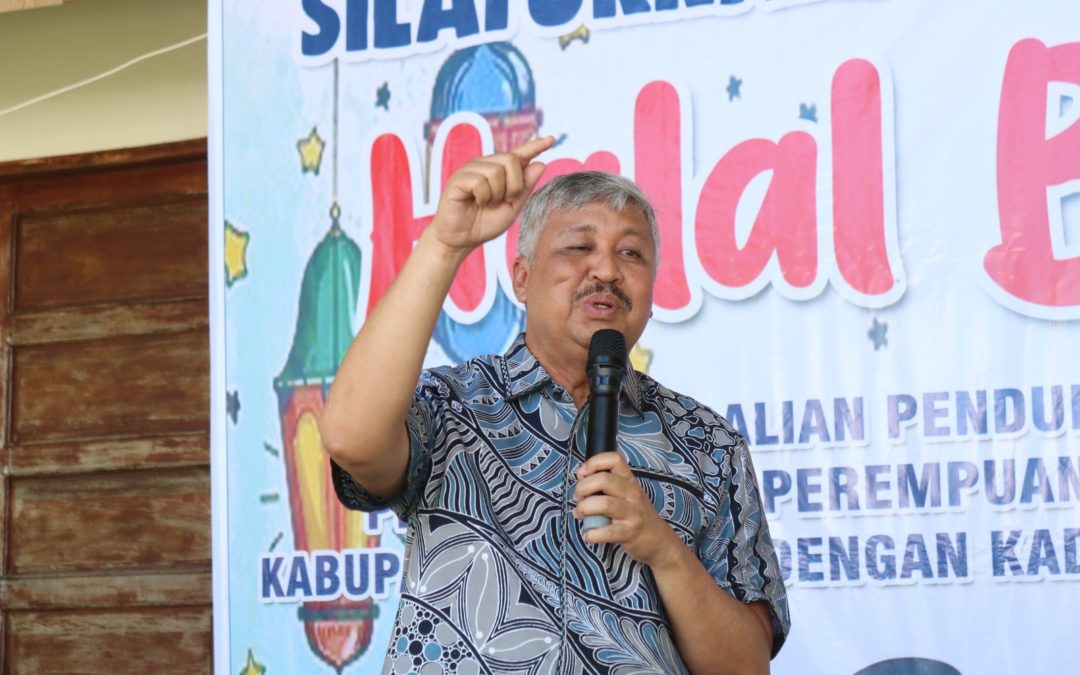 Bupati Pinrang Hadiri Halal Bi Halal Dinas P2KBP3A, Hadirkan Kader IMP Se-Kabupaten Pinrang