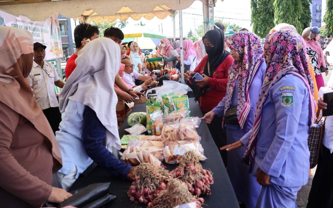 Pemkab Pinrang Gelar Gerakan Pangan Murah, Hadirkan Pangan Berkualitas dengan Harga Murah