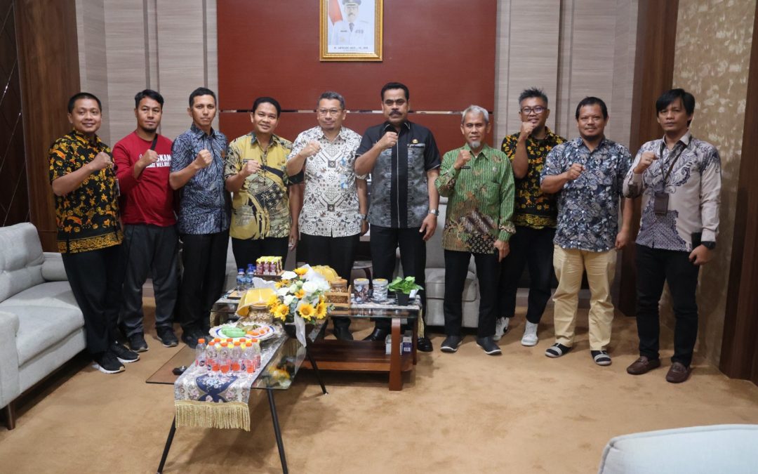 Pj.Bupati Terima Kunjungan Pihak Balai Pengelolaan Sumber Daya Pesisir dan Laut Makassar