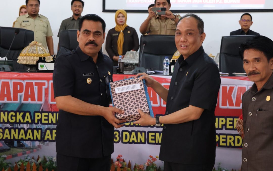 DPRD Pinrang Gelar Paripurna Penerimaan Ranperda Pertanggungjawaban Pelaksanaan APBD dan 4 Non APBD