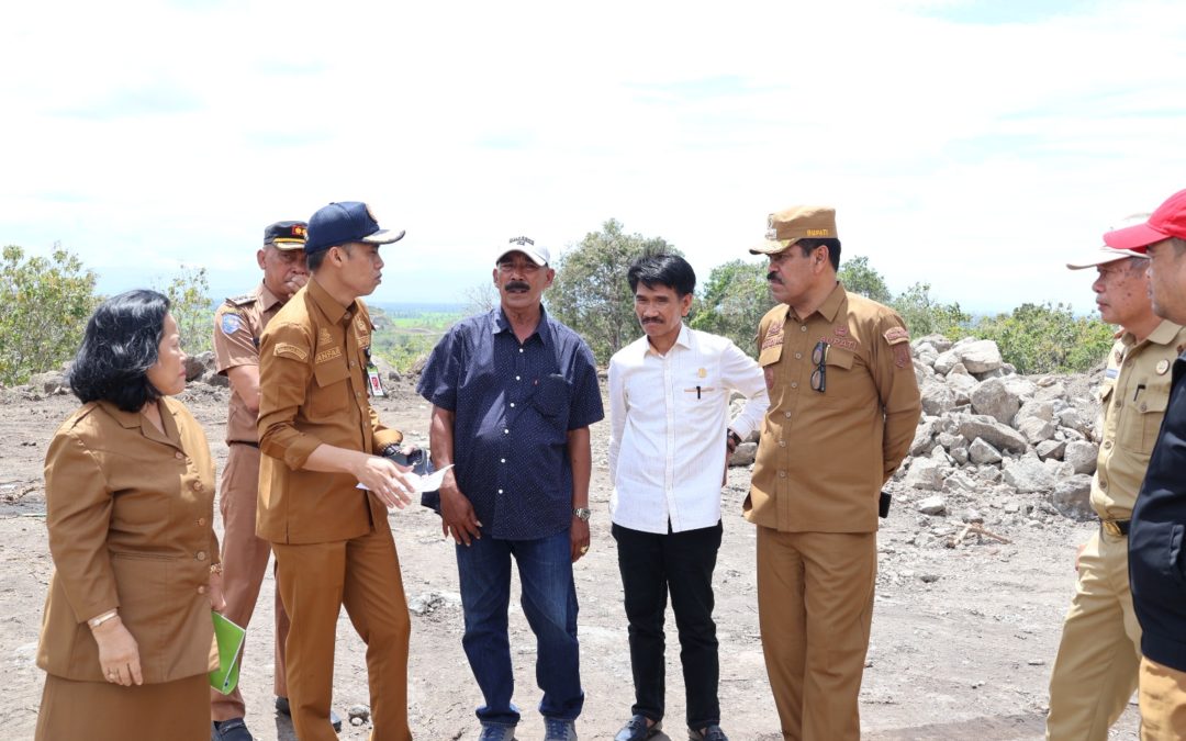 Pj. Bupati Pinrang Meninjau Lokasi Calon Pembangunan RSU dan Pelabuhan Marabombang