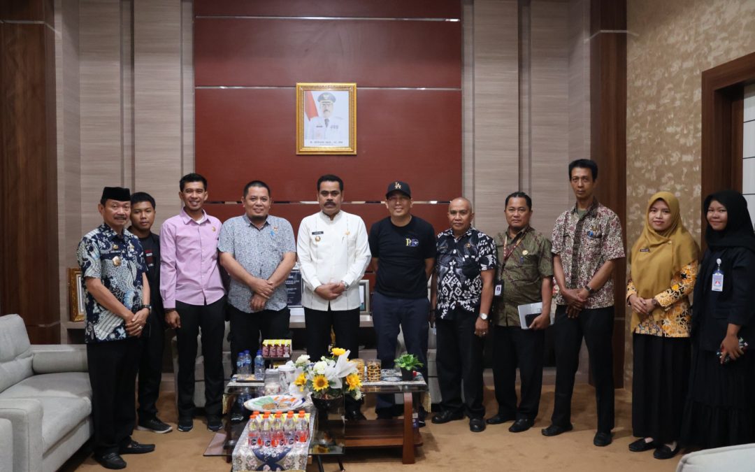 Pj. Bupati Pinrang Terima 3 Audiensi, Bahas Sinergitas Pemilu, Kebudayaan, dan Konstruksi