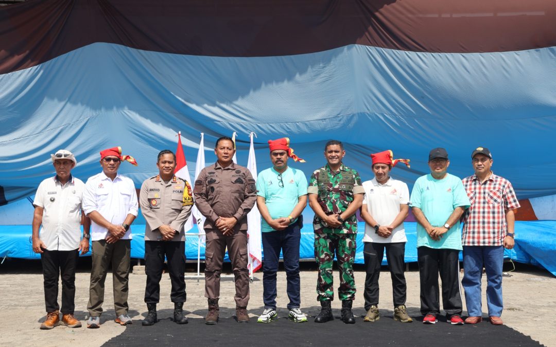 Pj. Bupati Pinrang Buka Kejuaraan Nasional Kelompok Umur Panjat Tebing XVIII Tahun 2024